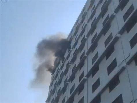 Fire breaks out on the 10th floor of a textile market in Saroli