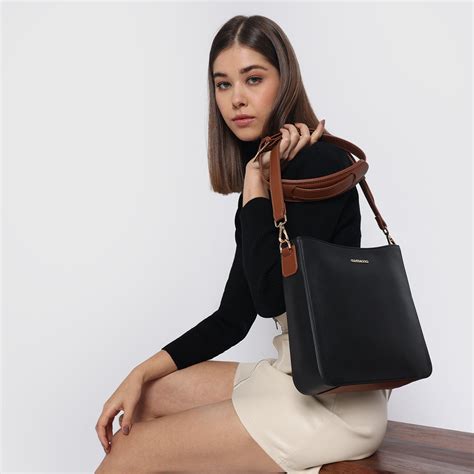 We’re OLIVES & GOLD.