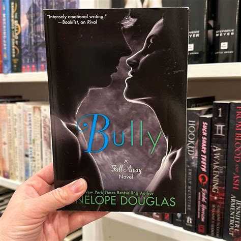 Bully by Penelope Douglas, Paperback | Pangobooks