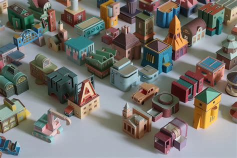 Scale Miniatures 的图像结果