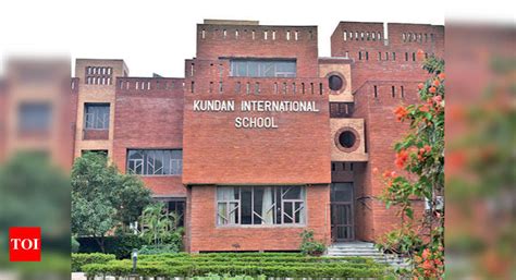 Chandigarh: Rs 51.86 lakh tax not paid, private school gets sealing ...