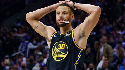 Golden State Warriors guard Stephen Curry, unfazed as he chases NBA ...