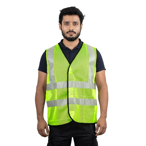 PROCLO 61: Hi-Visibility & Reflective Safety Vest from Mallcom