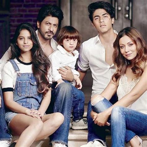Shah Rukh Khan will be celebrating New Year’s Eve with family in Dubai