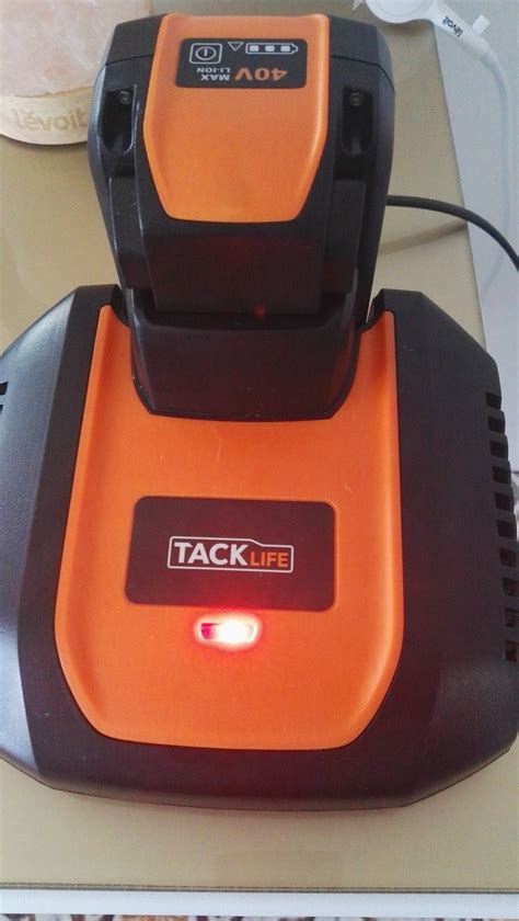 Tagliaerba a batteria Tacklife, libertà senza fili  