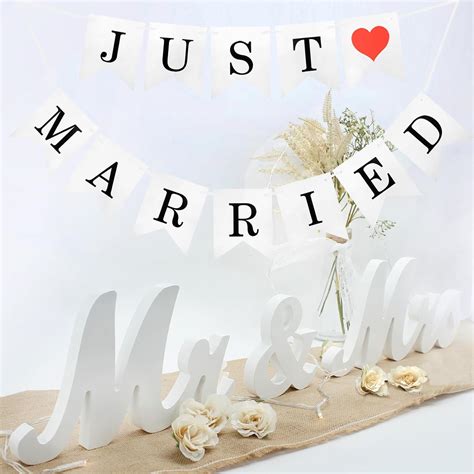 Amazon.com: Mr Mrs Sign with Just Married Banner for Wedding Table, Mr and Mrs Wooden Letters ...