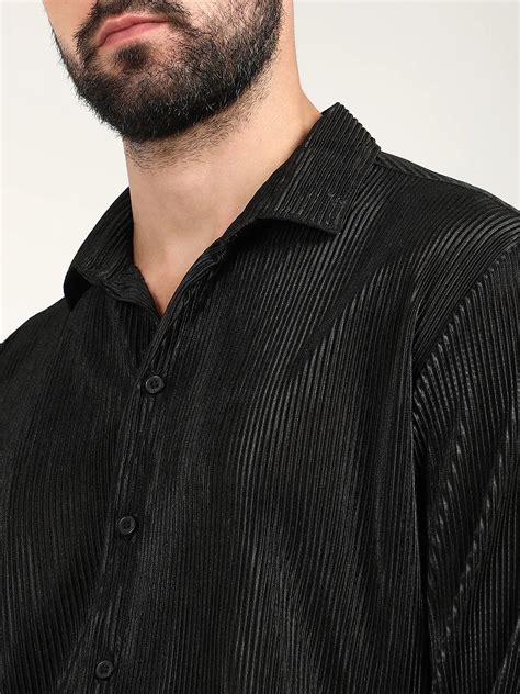 ₹854 | Campus Sutra men's Midnight Black Pleat-Creased Shirt - Campussutra