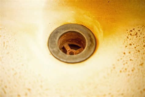 Complete Guide: How to Remove a Bathtub Drain Easily - ManMadeDIY