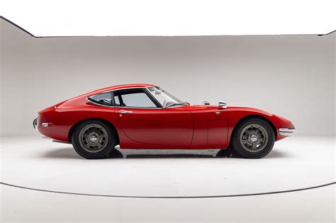 Bobby Rahal's Toyota 2000GT Coupe | Uncrate