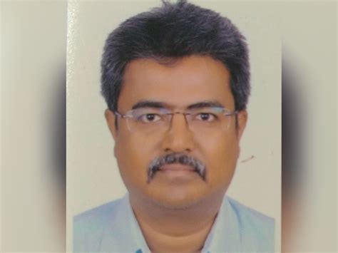 In the examination of stem cell transplantation, Dr. Kahar passed