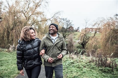 Living with a Hernia: Ways to Relieve Hernia Pain | NGHS