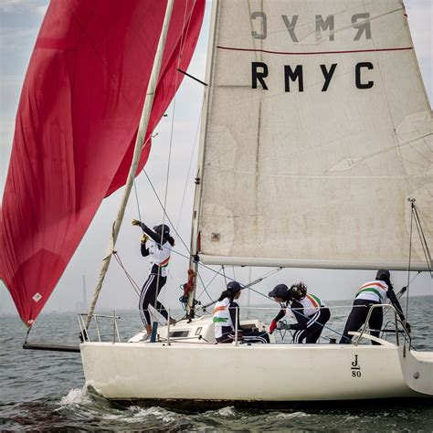 About - Indian Sports Photographer | Chenthil Mohan