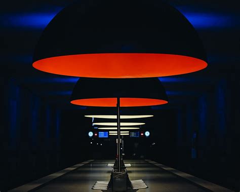 Download wallpaper 1280x1024 subway, station, seats, chandeliers ...