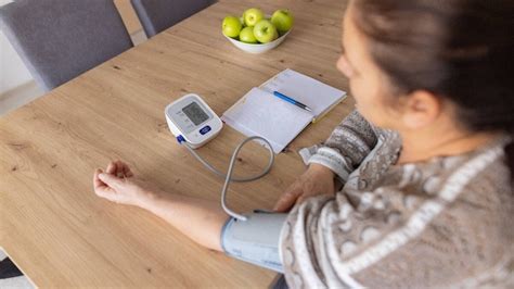 These tips could help you lower blood pressure levels - India Today