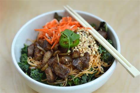 Restaurant Review: Tin Drum - Peaches to Pearls