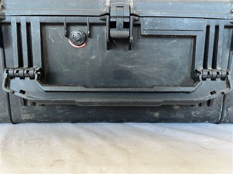 Peli Pelican 1650 Transport Storage Case With Carry Handles PC52