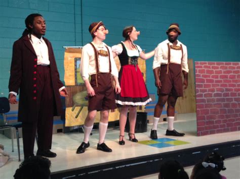 Child Opera Performances 的图像结果