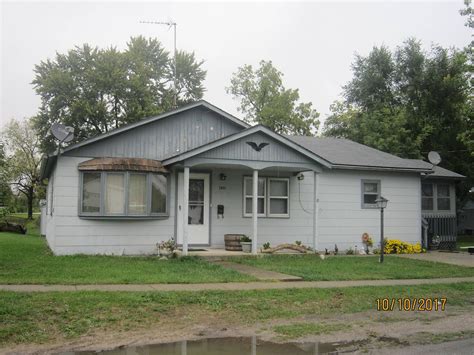 436 E Madison St, Memphis, MO 63555 | Zillow