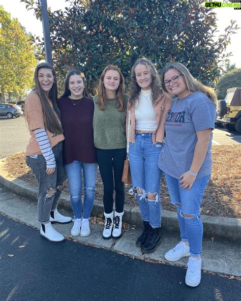 Maggie Elizabeth Jones Wiki, Biography, Age, Photos, Spouse and more