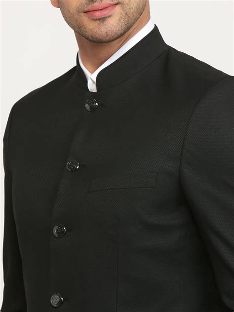 Raymond Men Black Solid Regular Fit Polyester Blend Blazer – MyRaymond