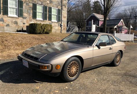 Pick of the Day: 1980 Porsche 924 Turbo, an underrated sports coupe