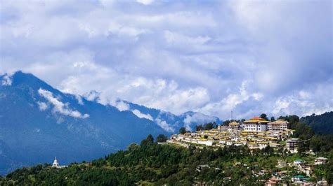 Golden Vacation - Top Tourist Places to visit in Arunachal Pradesh ...