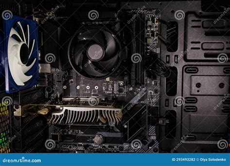 Inside Computer System Unit 的图像结果