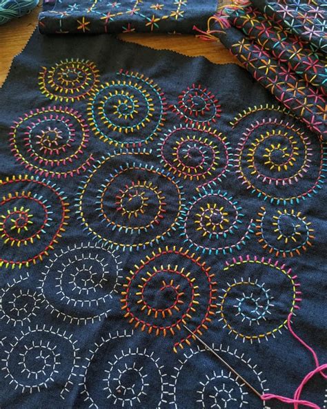 Japanese Textiles & Sashiko Supplies | Shashiko embroidery, Sashiko ...