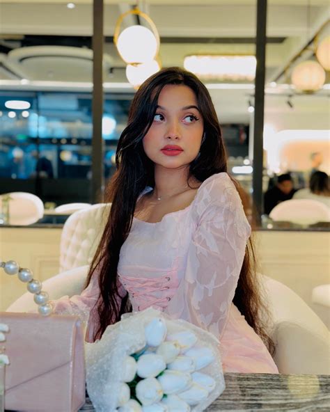 Fariha Rahman | Where elegance meets an untold poetry of beauty Flower ...