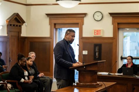 “Making a Complaint Can Feel Dangerous.” Oakland’s Slow Moves On Inspections Puts the Onus on ...