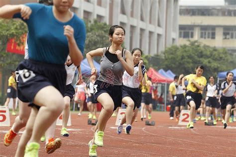 普通高考开考 泉州市4万多名考生赴考