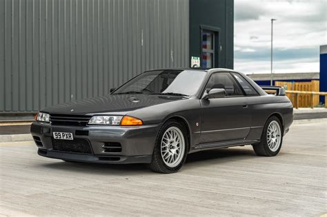 Nissan Skyline GT-R V-Spec I - R32 Market - CLASSIC.COM