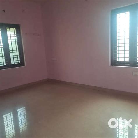 2 BHK semi furnished first floor near pettah junction 13000 rent - For ...