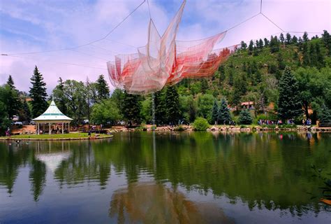 Earthtime 1.8 Green Mountain Falls, CO, 2019 — Janet Echelman