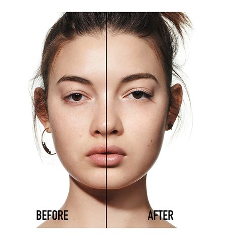 Forever Natural Nude Lightweight Foundation • 2 Neutral
