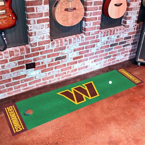 FANMATS 7-ft x 1.5-ft NFL Putting Green Mat Putting Green at Lowes.com