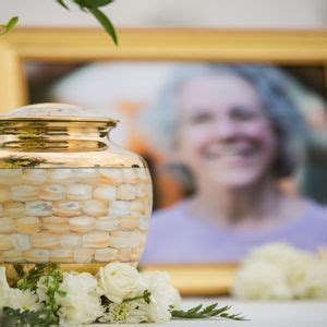 STUBBLEFIELD FUNERAL HOME - Updated October 2025 - 11 Photos - 5421 E ...