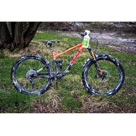 Juice Lubes Dirt Juice-Bio Degradable Bike Cleaner-1 Ltr.