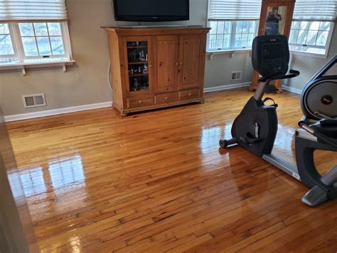 Benefits of sandless wood floor refinishing - Professional Steam ...