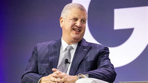 Las Vegas casino executives urge Congress to restore full gambling loss ...