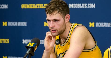 Steady Droppin Dimes - What Big 10 team poses the biggest threat to Michigan; UM/MSU  rivalry storie Background