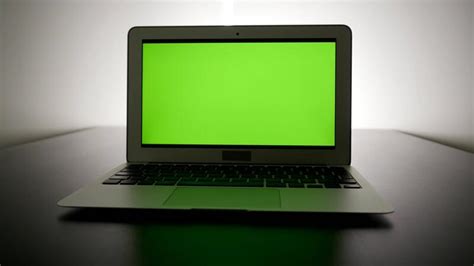 Computer Screen with Green Type 的图像结果