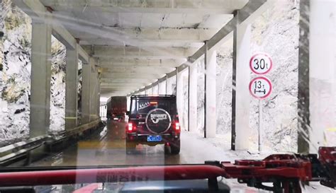 两人一车自驾BJ40L，穿越西藏第十四天 八宿波密-旅游视频-免费在线观看-爱奇艺