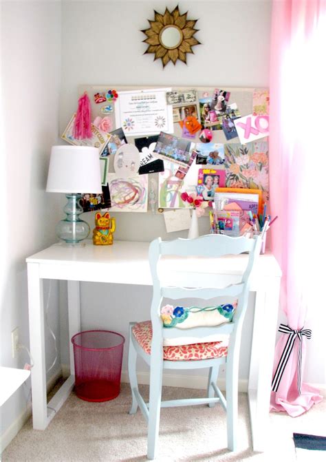 Girls Room Desk 的图像结果