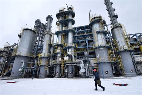 大庆油田海拉尔盆地打出超百立方米原油高产井，系近十年首次