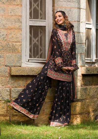 Buy Black Printed Georgette Readymade Salwar Suit - Koskii
