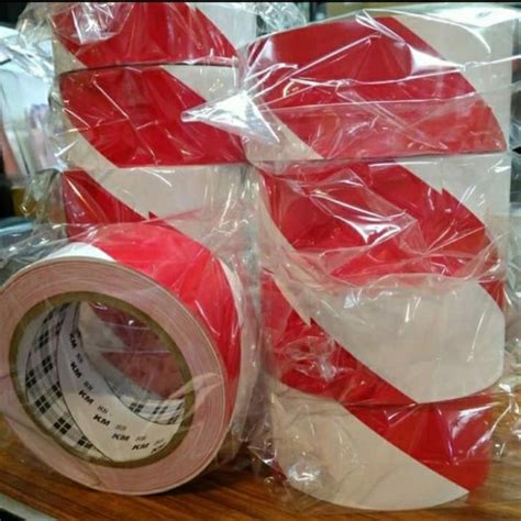 Jual Lakban lantai Merah Putih size 2"/floor marking /vinyl tape - Kab ...