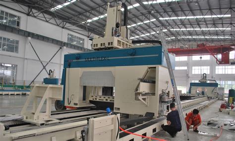Looking back on 2013, a year of machining centre success - Mubea Systems