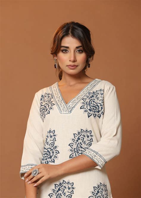 Midnight Paisley: Blue Paisley Printed Cotton Co-ord Set D6254 ...