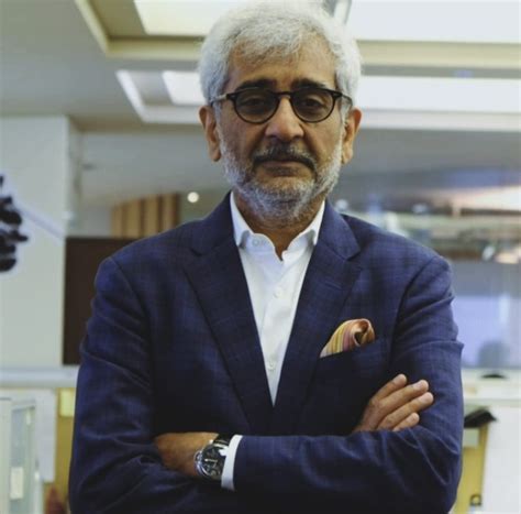 Former Reliance Brands CEO and managing director Darshan Mehta passes ...